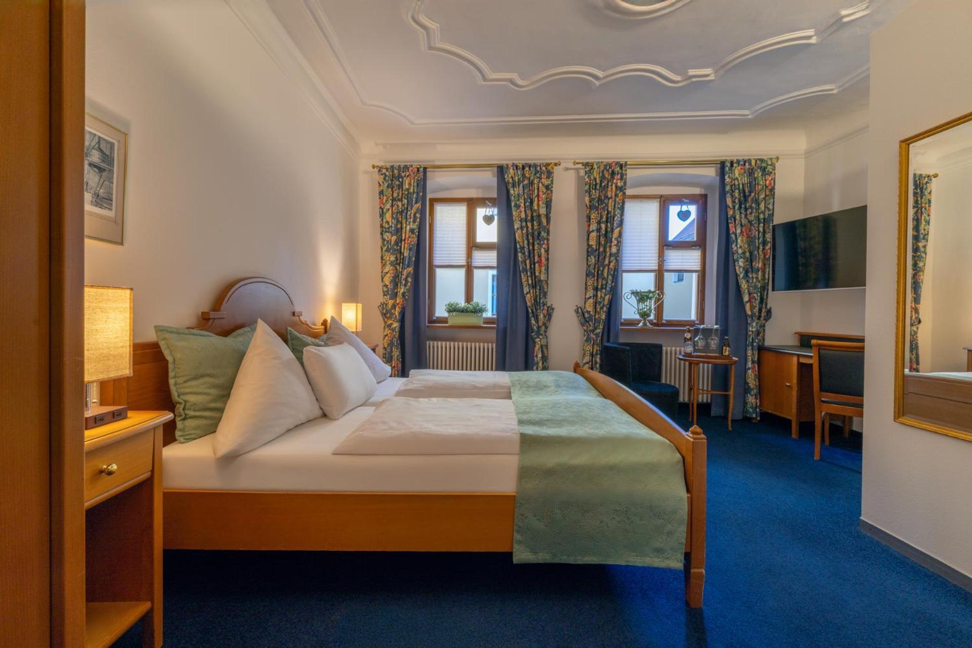 Sperber Braeu Hotel Sulzbach-Rosenberg Exterior photo